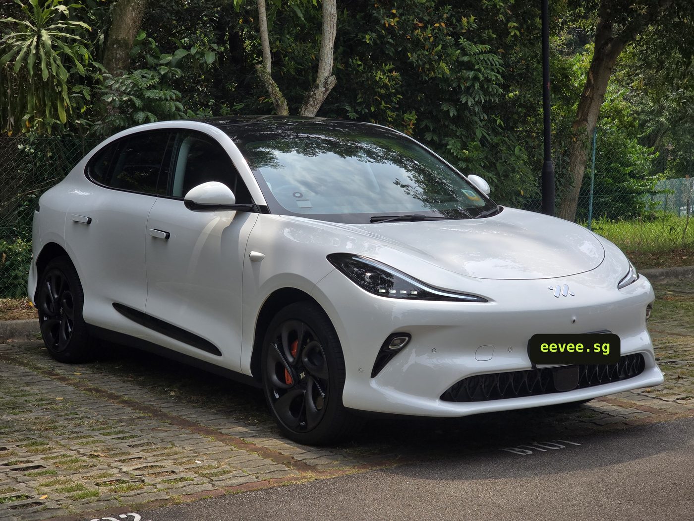 IM6 Performance front three-quarter view in Athena White