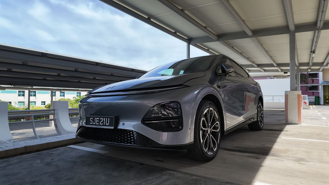 XPENG G6 Performance front three-quarter view under a carpark roof deck